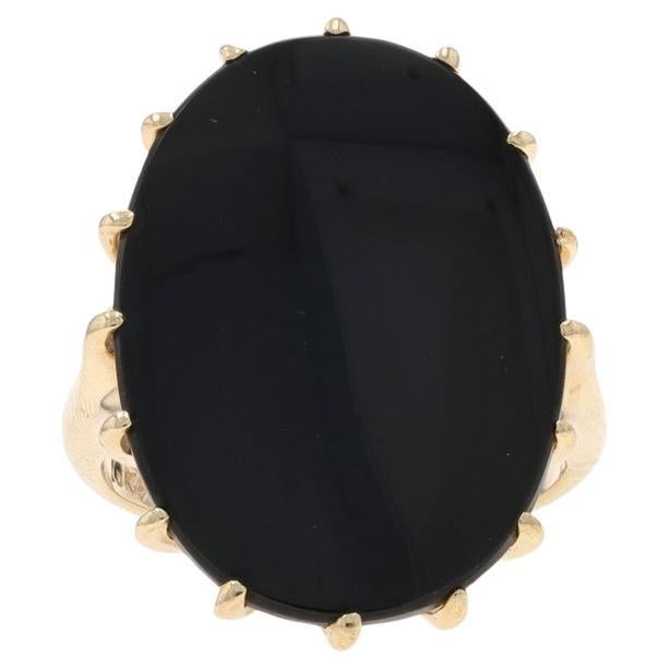 Yellow Gold Onyx Vintage Cocktail Solitaire Ring - 10k