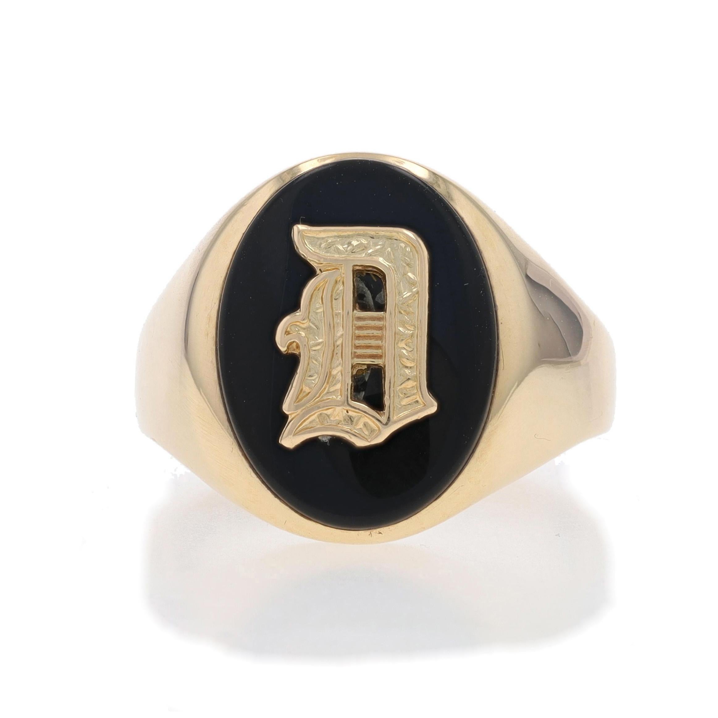 Size: 9
Sizing Fee: Up 1 1/2 sizes for $30 or Down 1 1/2 sizes for $30

Era: Vintage

Metal Content: 10k Yellow Gold

Stone Information

Natural Onyx
Color: Black

Style: Signet
Theme: Initial D, Monogram Letter

Measurements

Face Height (north to