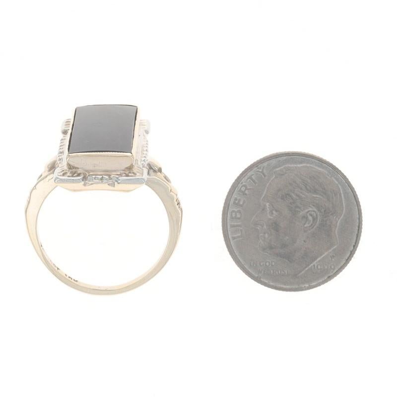 Bague Signet Vintage en Or Jaune Onyx 10k Milgrain en vente 1