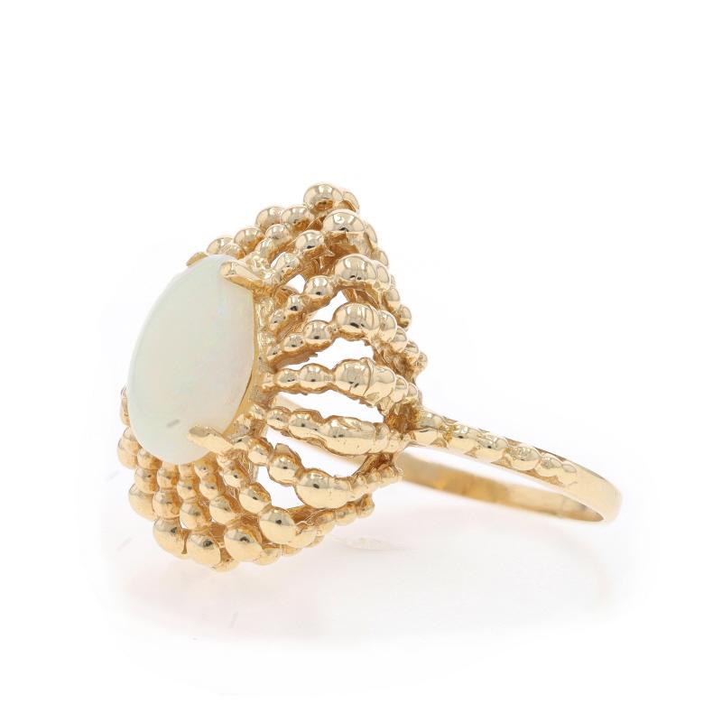 Yellow Gold Opal Cocktail Solitaire Ring - 14k Oval Cabochon 1.75ct In Good Condition For Sale In Greensboro, NC