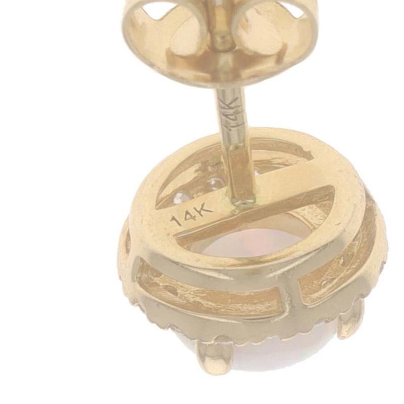Orecchini a perno in oro giallo con diamante e opale - 14k Cabochon rotondo da 0,85 ct. in vendita 1