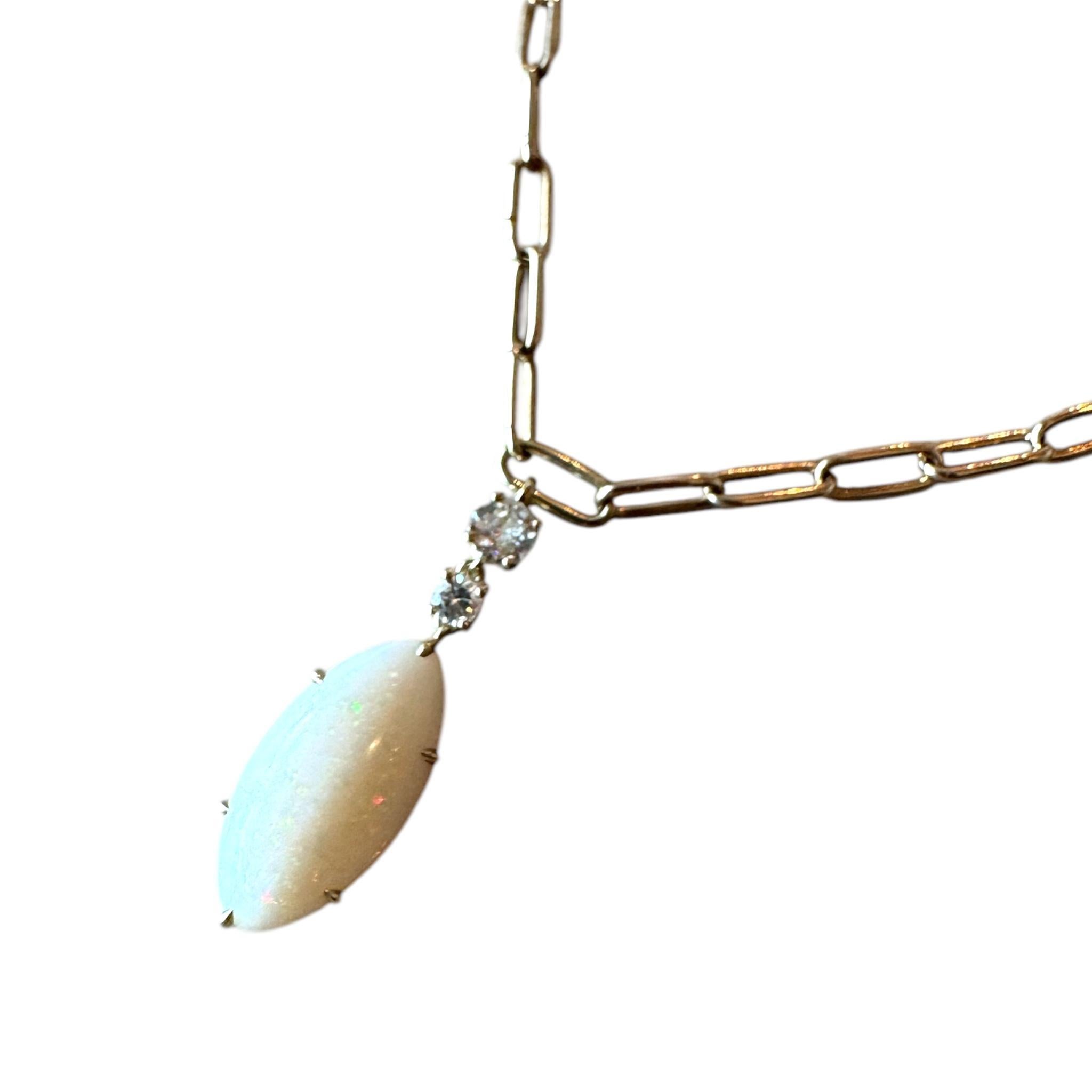 Collier chaîne Paperclip en or jaune, opale et diamants Excellent état - En vente à Montgomery, AL
