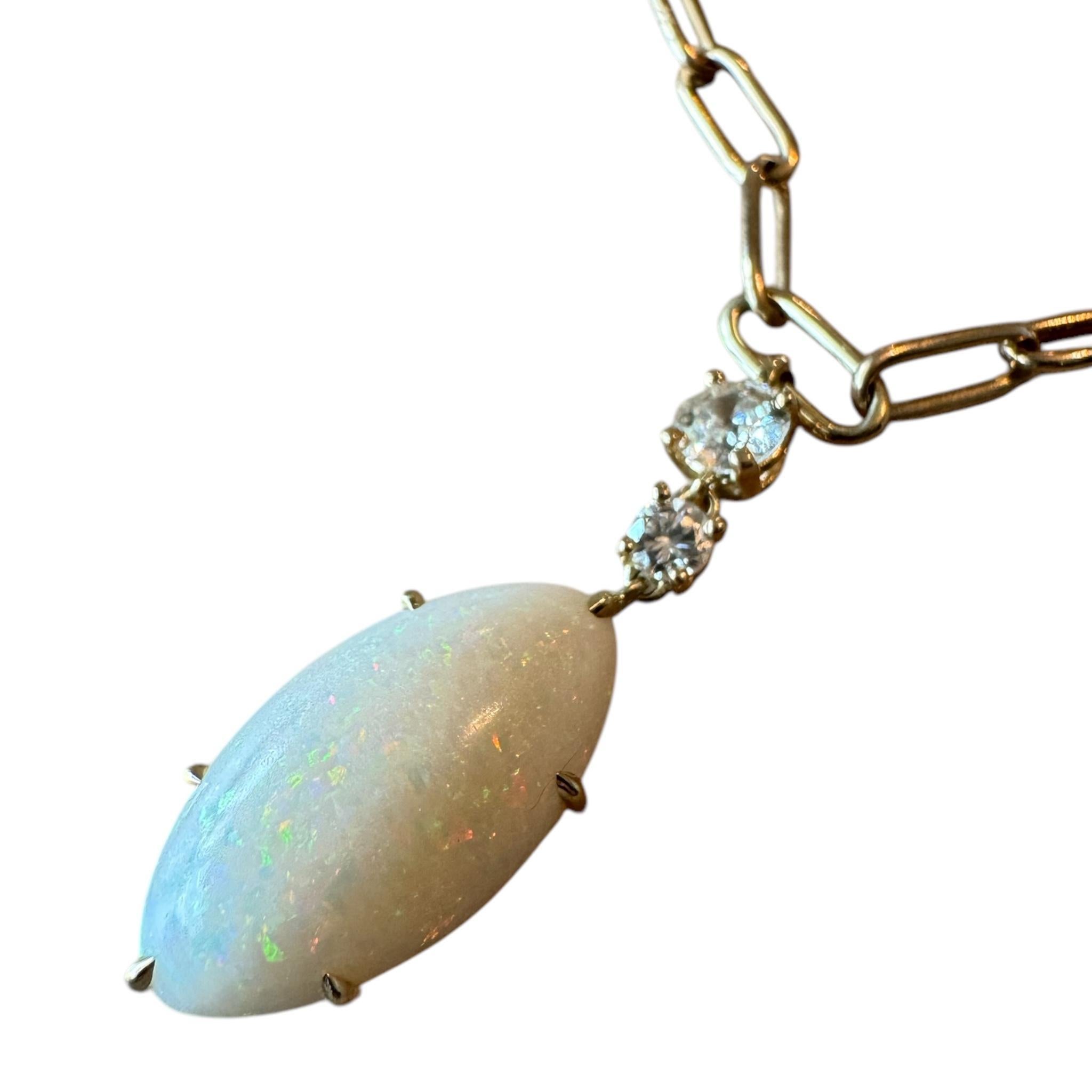 Collier chaîne Paperclip en or jaune, opale et diamants Pour femmes en vente