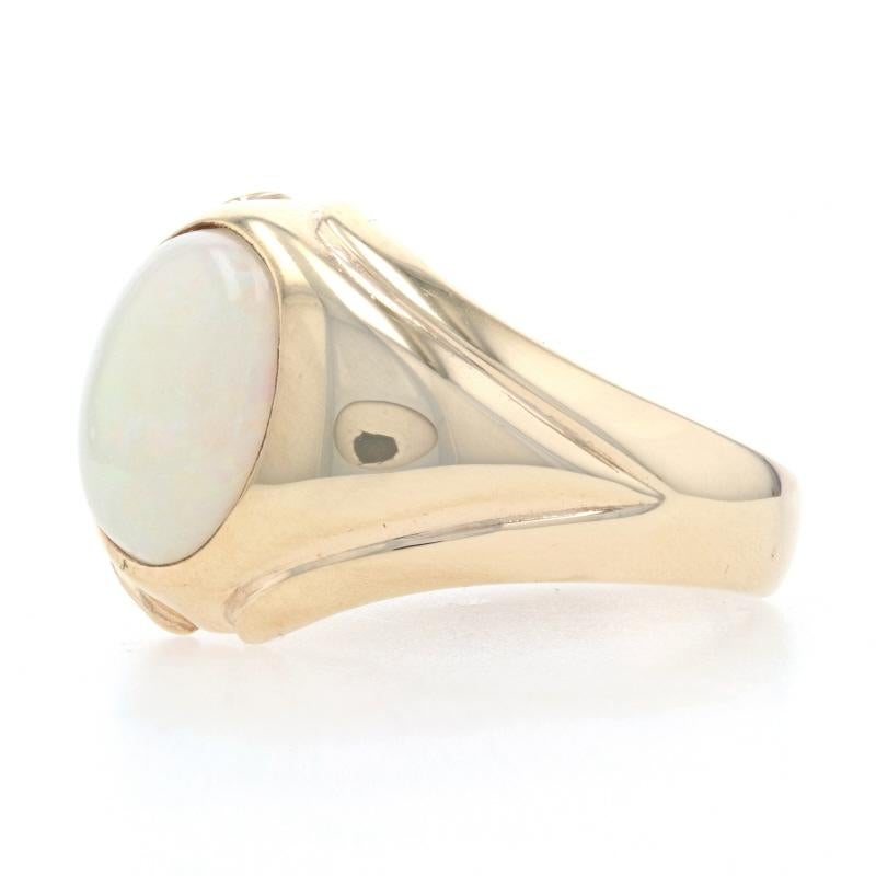 Yellow Gold Opal Men's Ring - 10k Oval Cabochon 2.80ct Solitaire Size 10 1/4 In Excellent Condition For Sale In Greensboro, NC