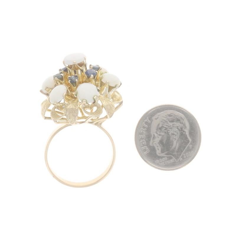 Gelbgold Opal Saphir Cluster Cocktail-Ring 8k Runder Cabochon 3,01 ctw Blume 1