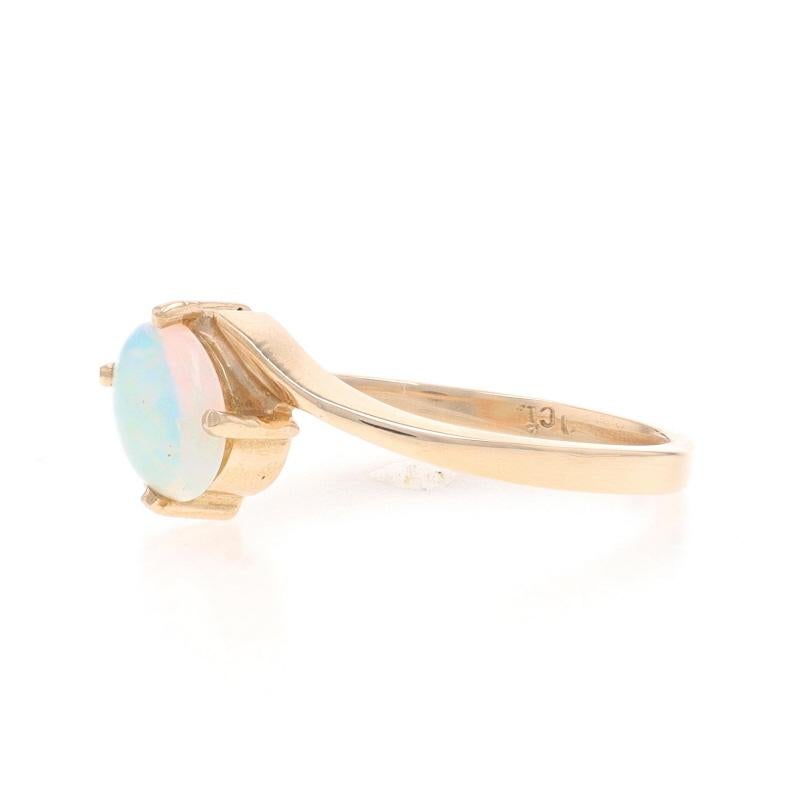 Gelbgold Opal Solitär Bypass Ring - 10k Oval Cabochon 0,35ct im Zustand „Hervorragend“ in Greensboro, NC