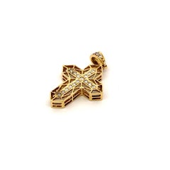 Pendentif en or jaune avec diamants en filigrane ouvert