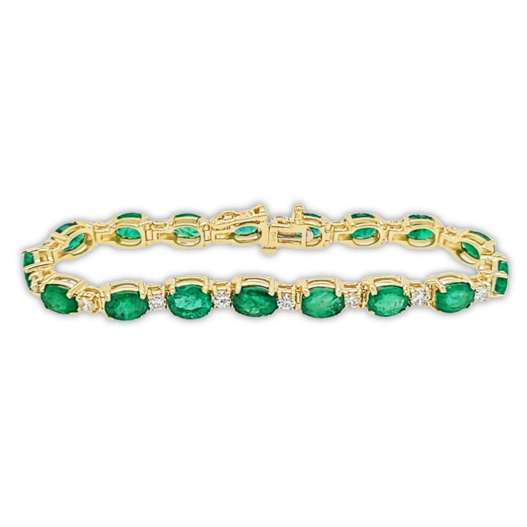Yellow Gold Oval Emerald and Diamond Line Bracelet In Good Condition For Sale In Coral Gables, FL