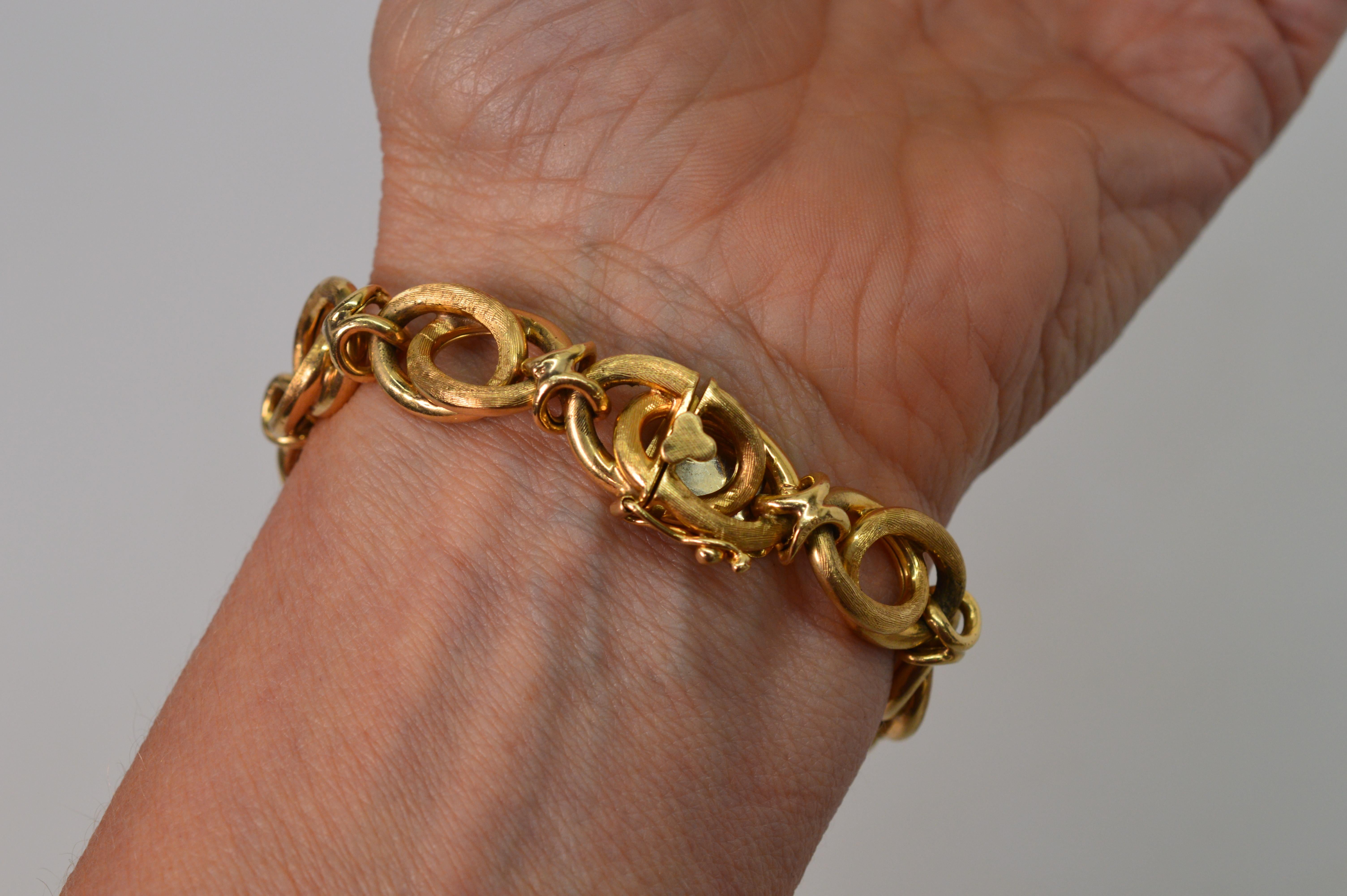 Yellow Gold Oval Link Chain Bracelet 2