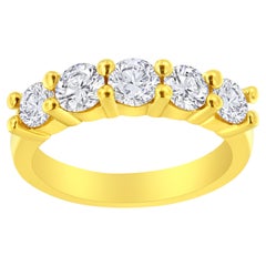 Bague d'anniversaire ou d'alliance en or jaune sur argent avec diamant de 1 1/2 carat