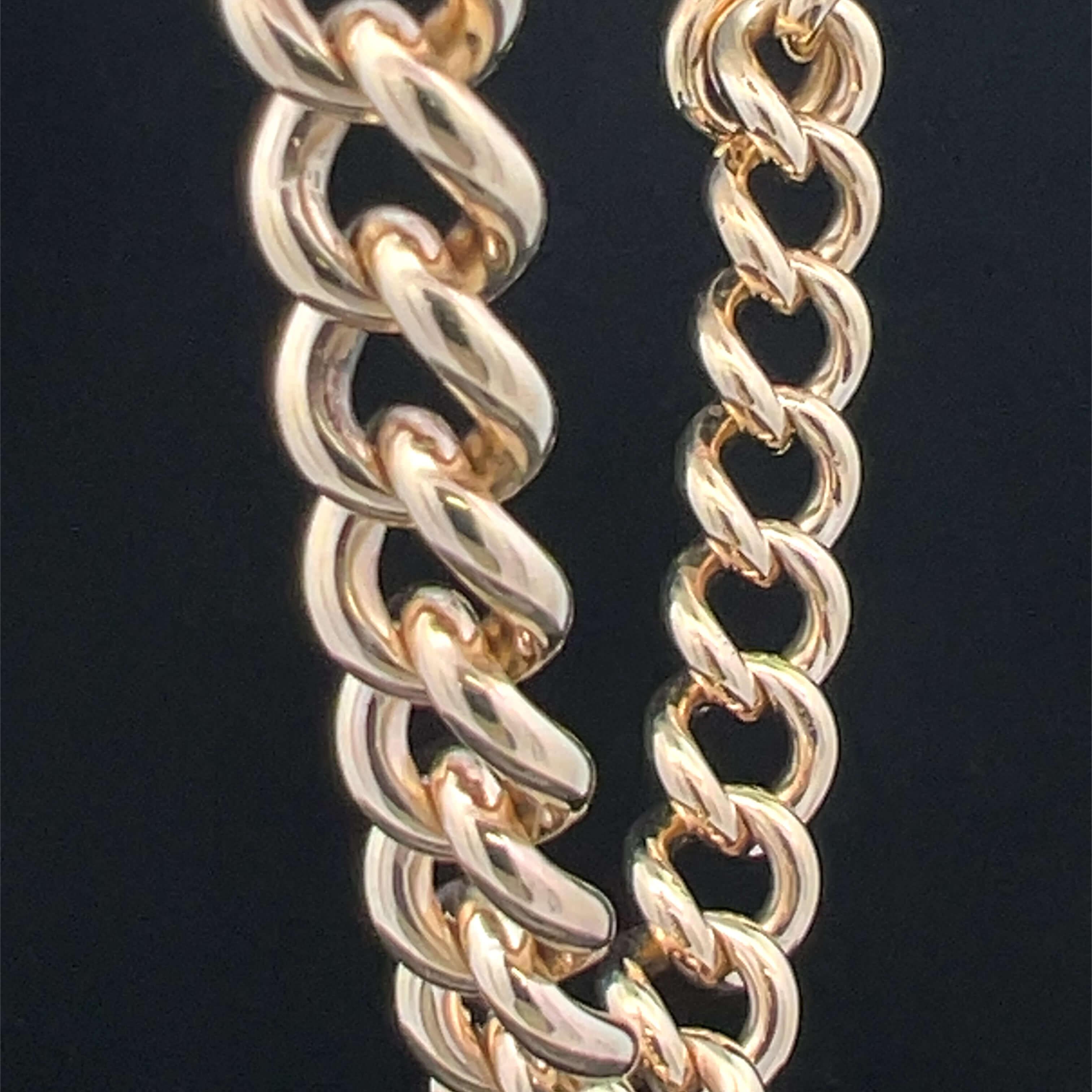 Bracelet cadenas en or jaune des années 2000 Bon état - En vente à ADELAIDE, SA