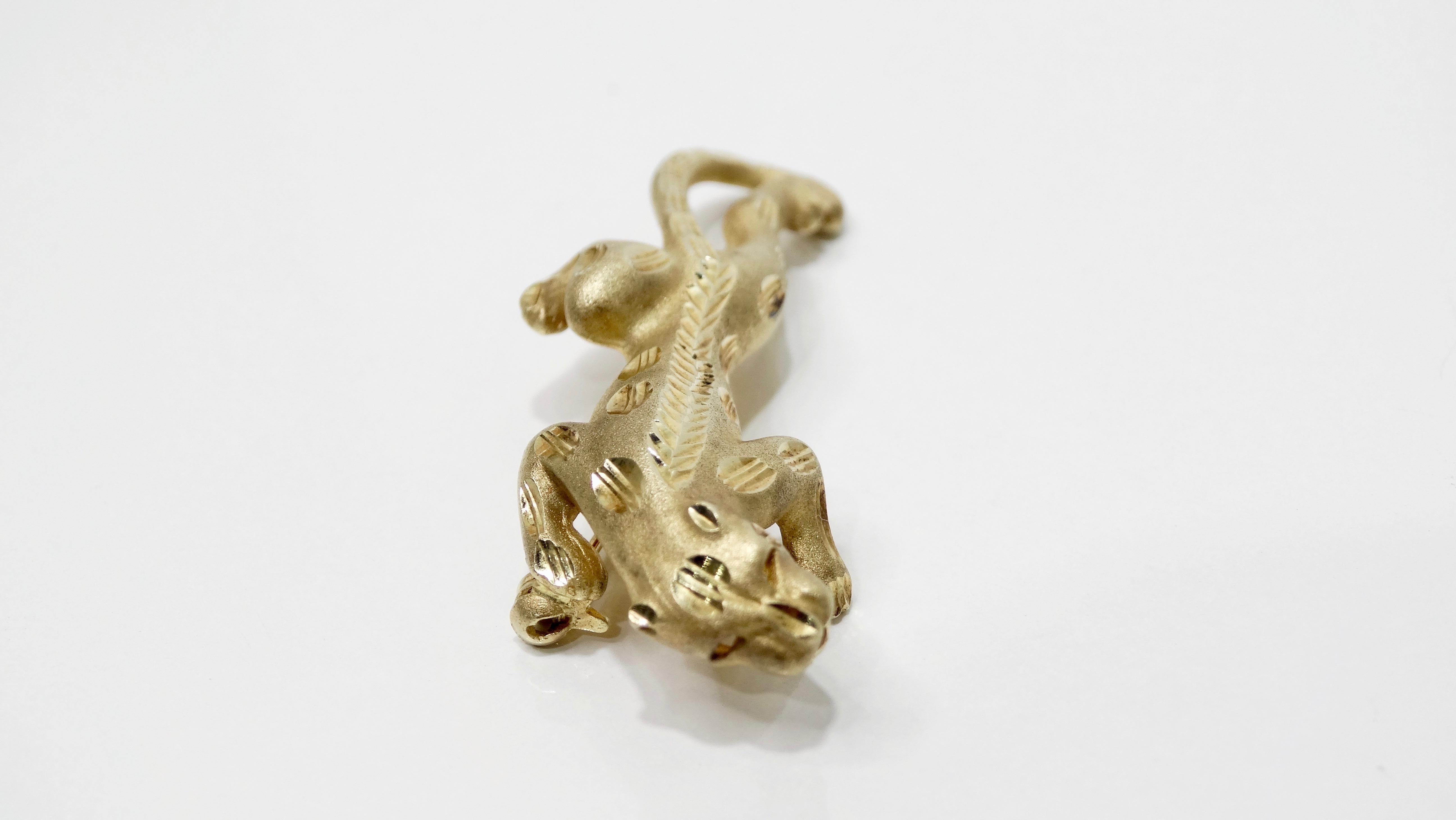 Yellow Gold Panther Brooch  In Good Condition For Sale In Scottsdale, AZ