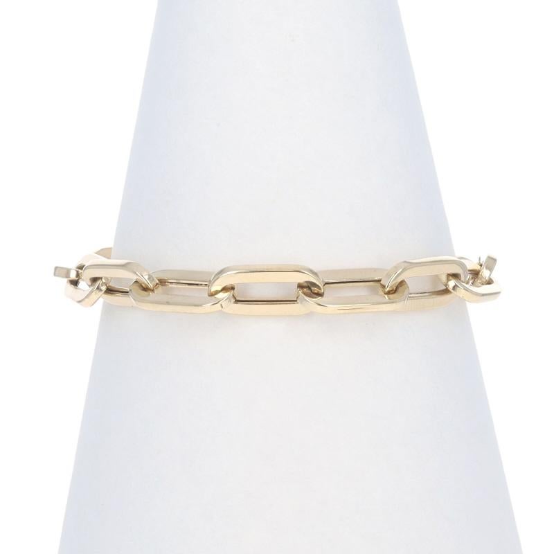 Contenuto del metallo: Oro giallo 14k

Stile della catena: Graffetta
Stile del braccialetto: Catena
Tipo di chiusura: Chiusura a scatola con linguetta e chiusura di sicurezza su un lato
Caratteristiche: Costruzione Hollow Link

Misure

Larghezza