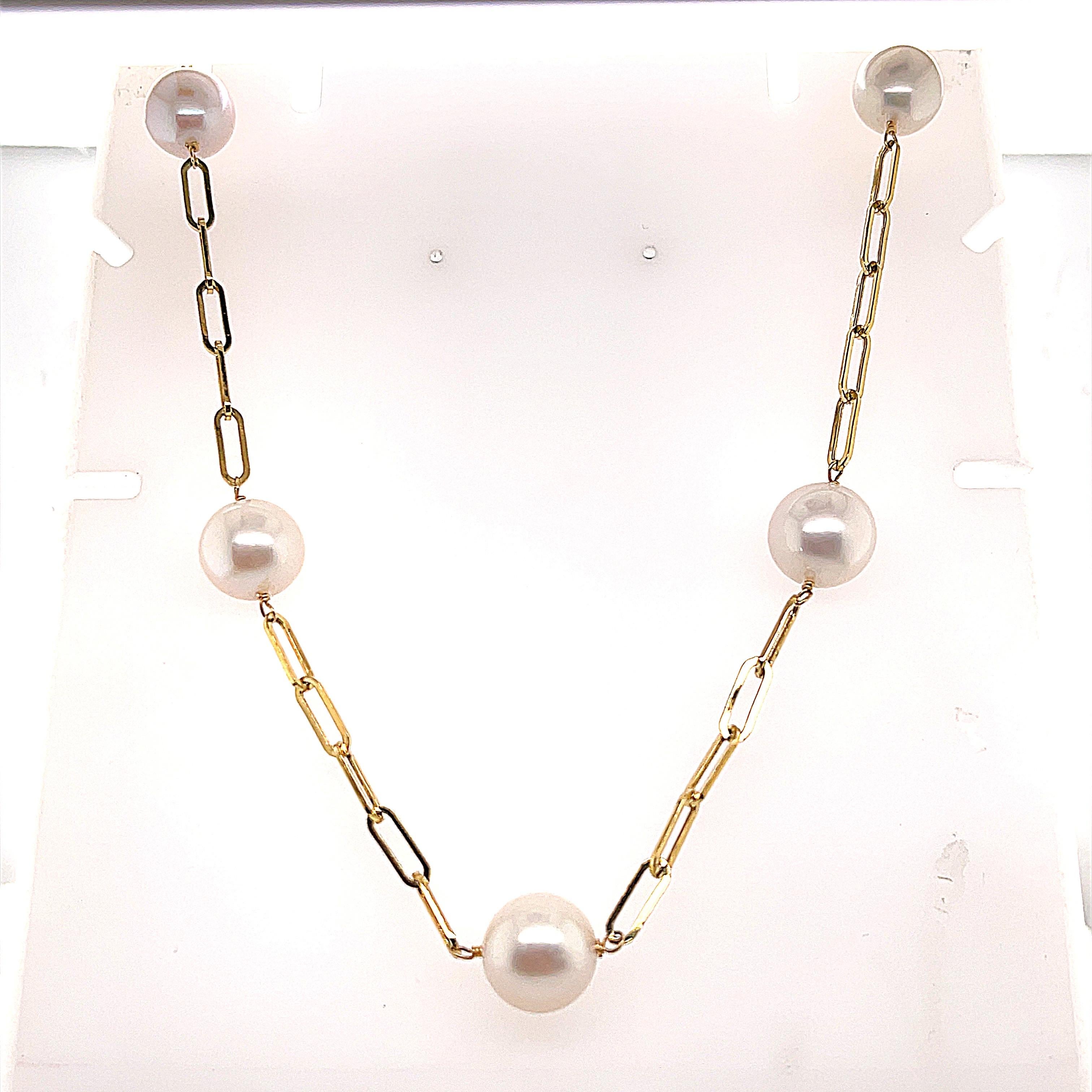14K Yellow Gold Paper clip Necklace
White freshwater cultured pearl 10.50-11.50mm 
Lobster clasp
18