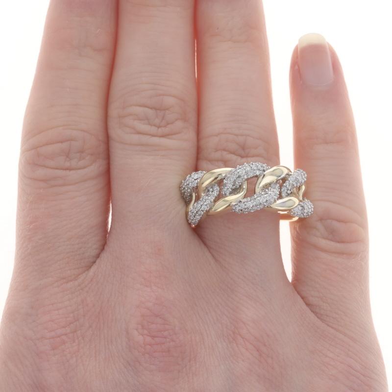 Round Cut Yellow Gold Pavé Diamond Curb Chain Link Band - 10k Round Brilliant 1.00ctw Ring