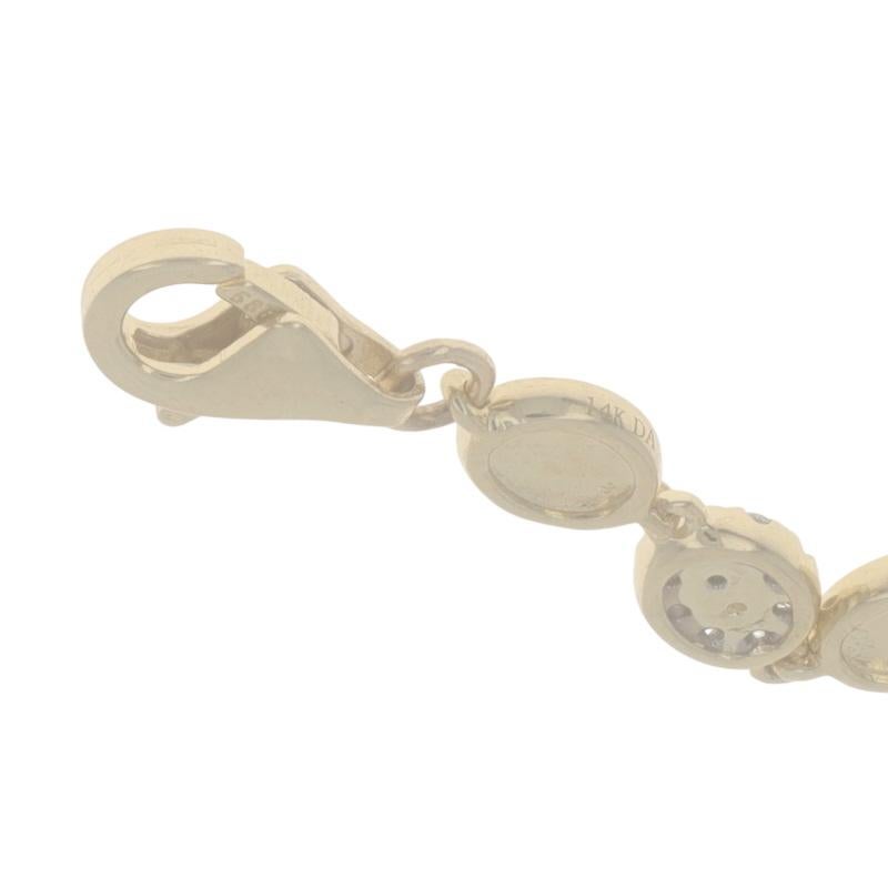 Pulsera de eslabones con disco ovalado de diamantes pavé de oro amarillo 7