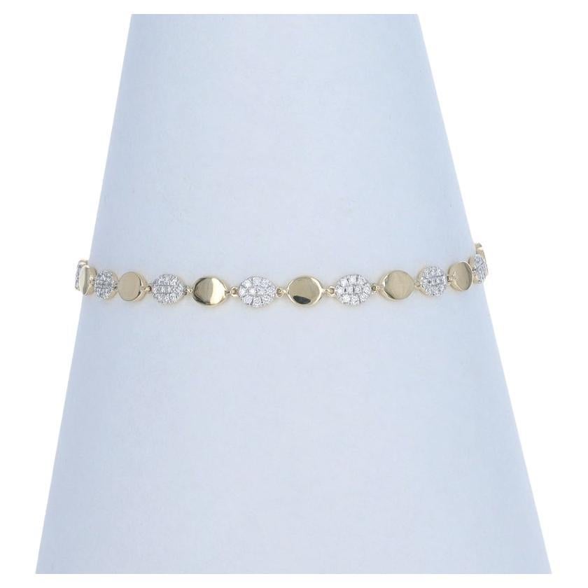 Pulsera de eslabones con disco ovalado de diamantes pavé de oro amarillo 7" 14k Brillante redondo .54ctw en venta