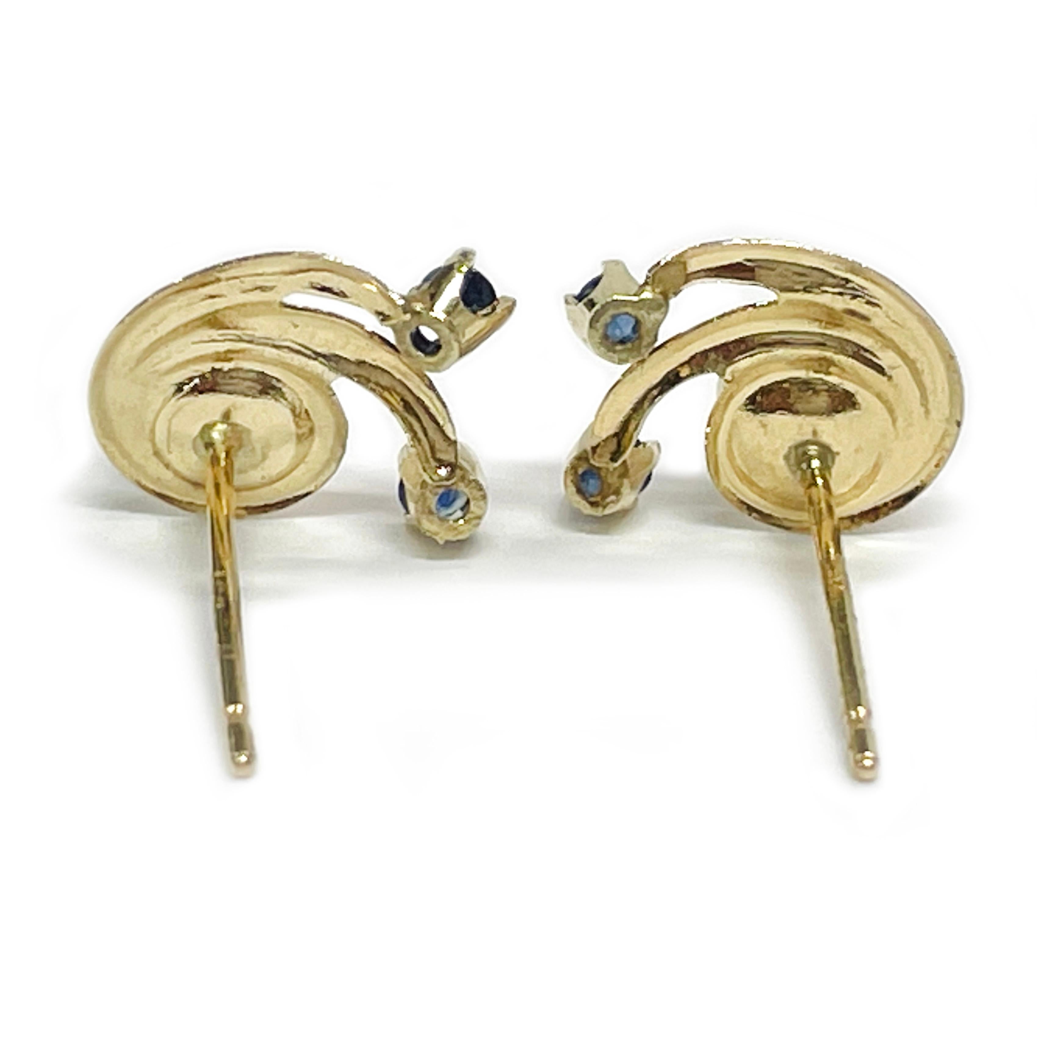 Round Cut Yellow Gold Pearl Blue Sapphire Stud Earrings For Sale