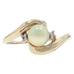 Bague en or jaune avec perles et diamants - 10k