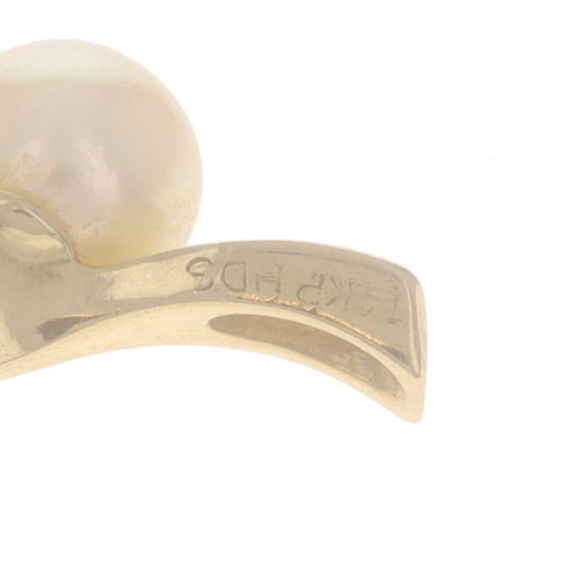 Ciondolo con diamante e perla in oro giallo 14k in vendita 1