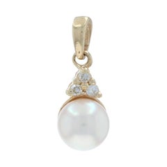 Yellow Gold Pearl Diamond Pendant 14k