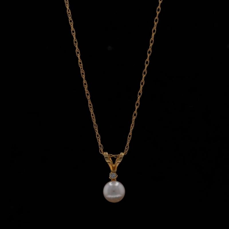 Collier pendentif en or jaune avec perles et diamants 18