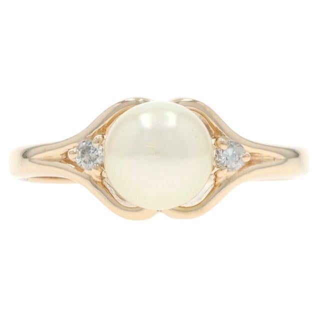 Bague en or jaune avec perles et diamants - 14k