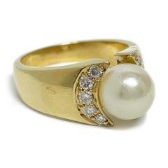 Yellow Gold Pearl Diamond Ring