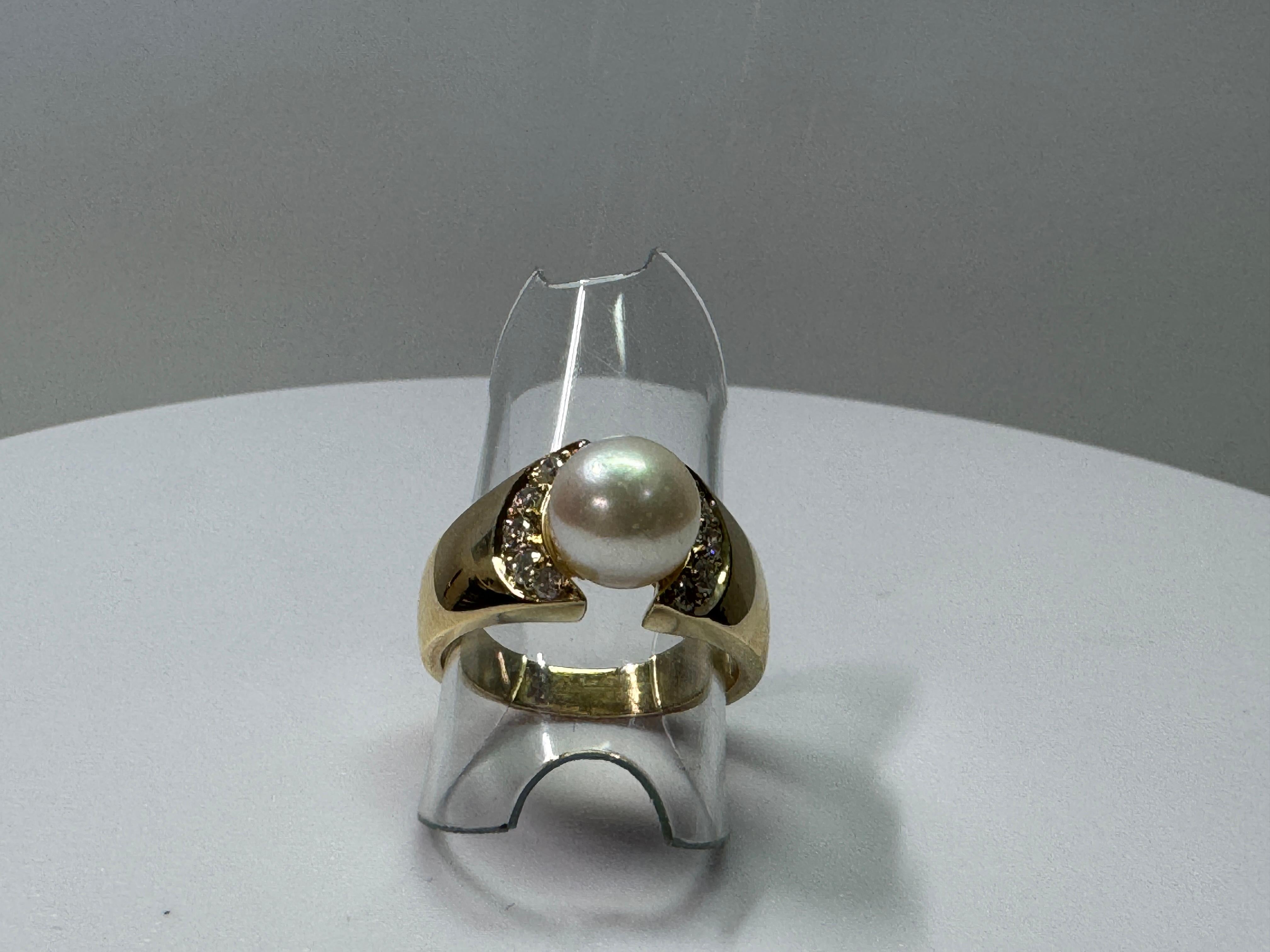 Bague en or jaune, perle et diamant en vente 3