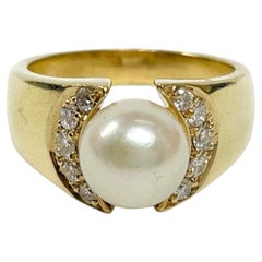 Yellow Gold Pearl Diamond Ring