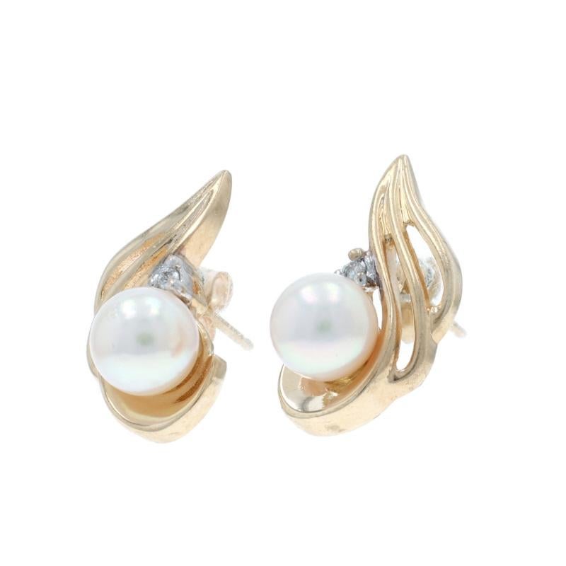 Perle Boucles d'oreilles or jaune perle diamant - 10k Swirl Pierced en vente