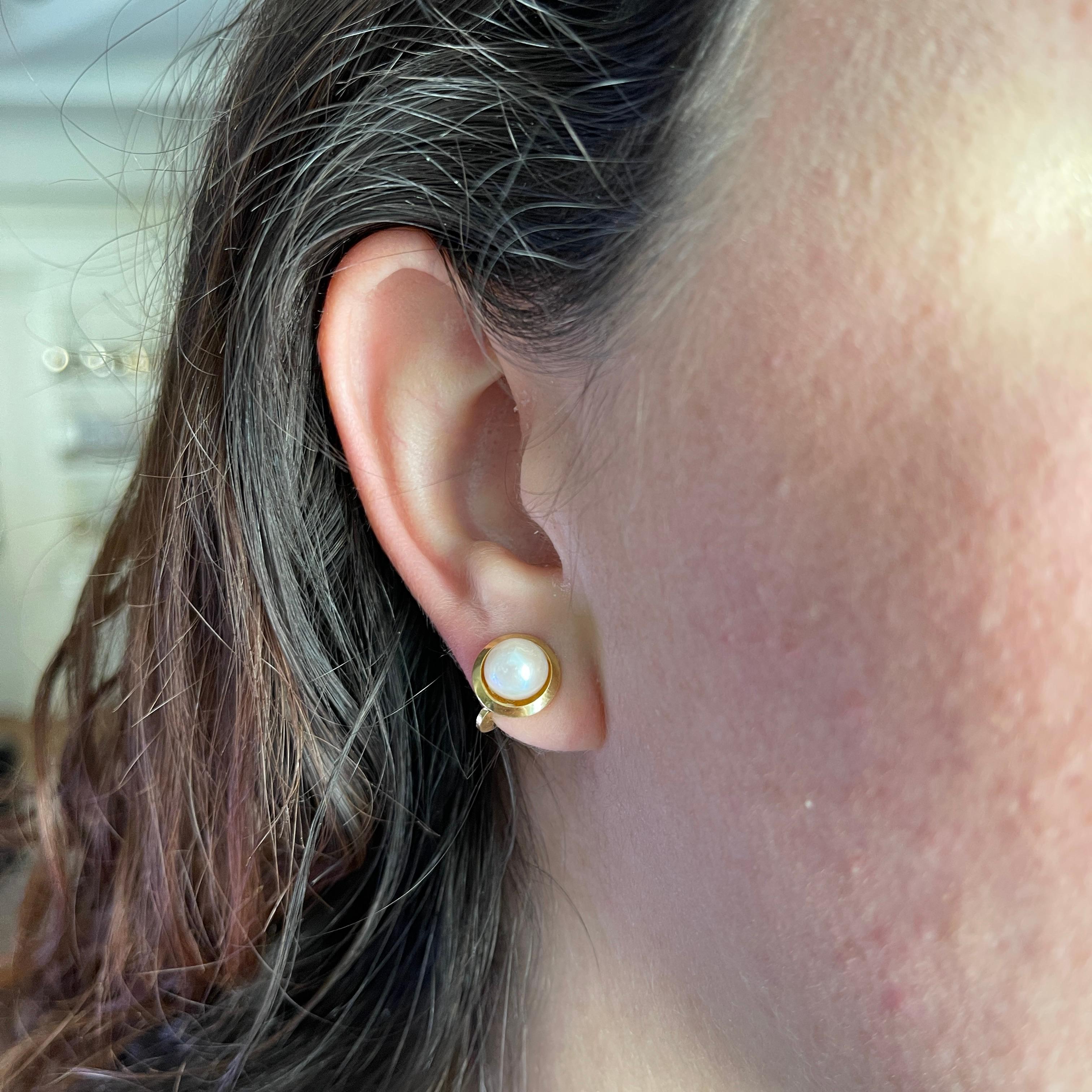 Yellow Gold Pearl Stud Earrings For Sale 1