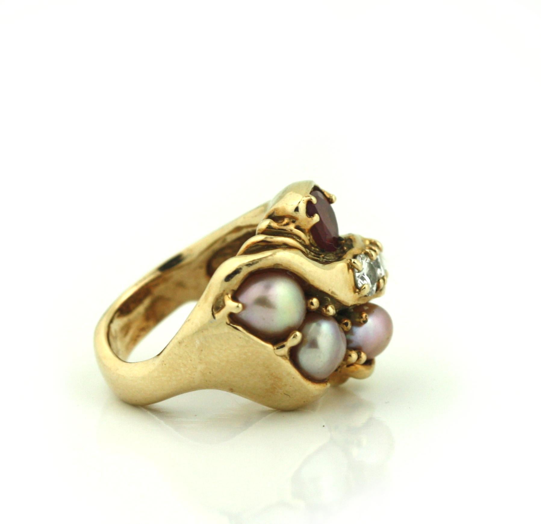 Round Cut Yellow Gold, Pearl, Tourmaline and Diamond Ring For Sale