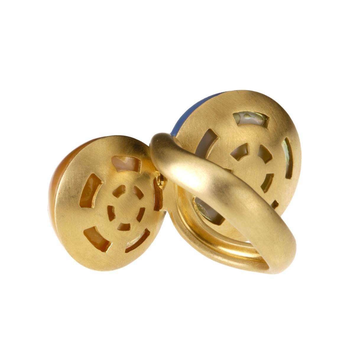 Women's or Men's Yellow Gold Pearls Ring
