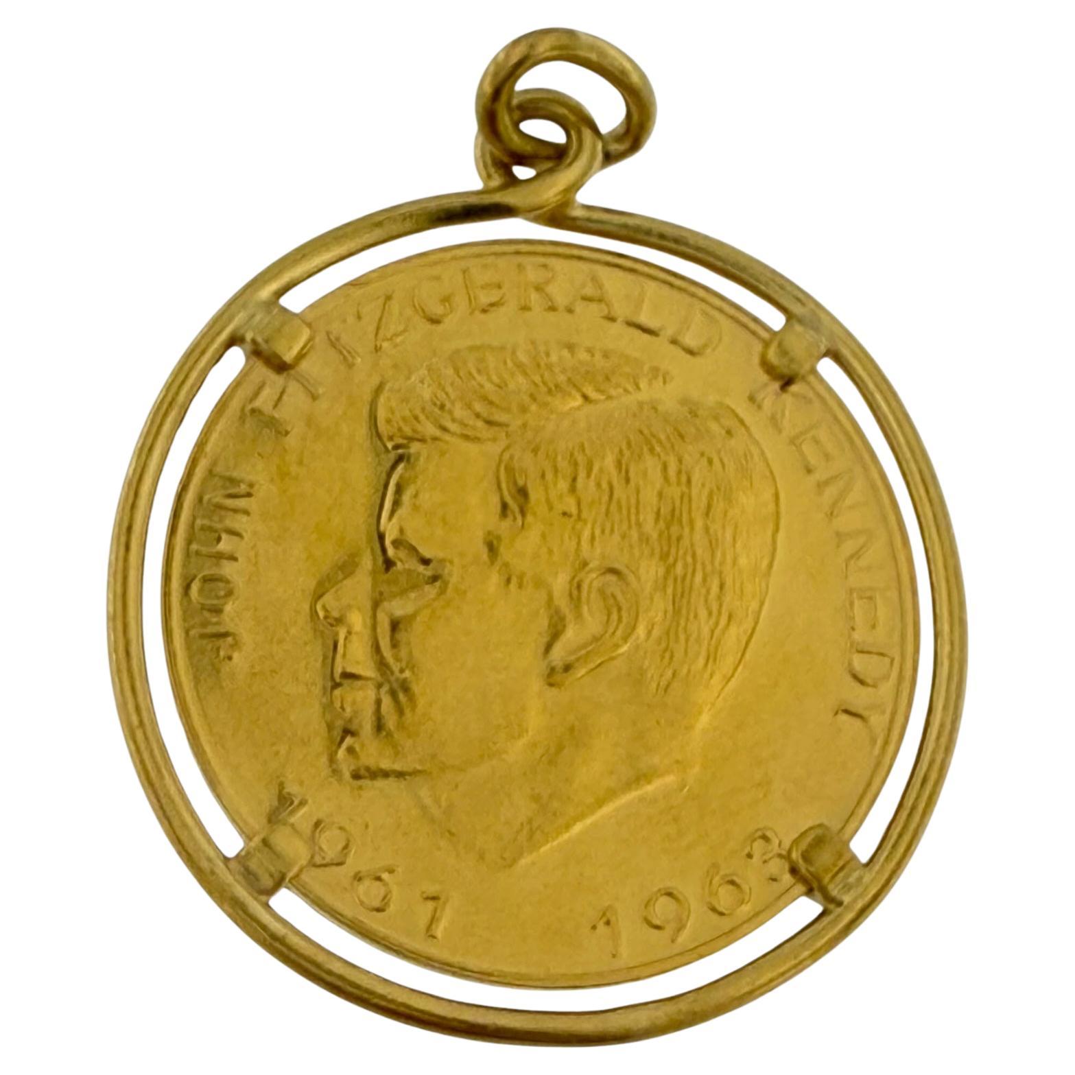 Yellow Gold Pendant with John Fitzgerald Kennedy Coin