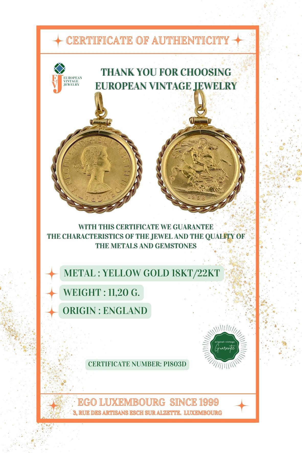 Yellow Gold Pendant with Sovereign Coin 1958 Elizabeth II For Sale 5