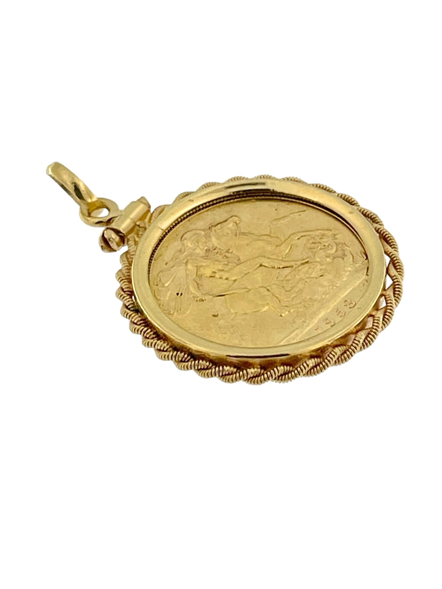 Retro Yellow Gold Pendant with Sovereign Coin 1958 Elizabeth II For Sale