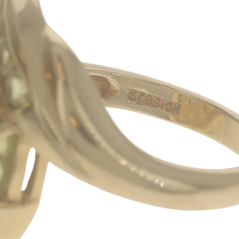 Yellow Gold Peridot Bypass Ring - 10k Cushion Checkerboard 2.74ctw Three-Stone For Sale 2