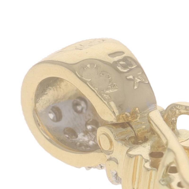 Pendentif ovale en or jaune 18 carats, péridot et diamants 5,83 carats Pour femmes en vente