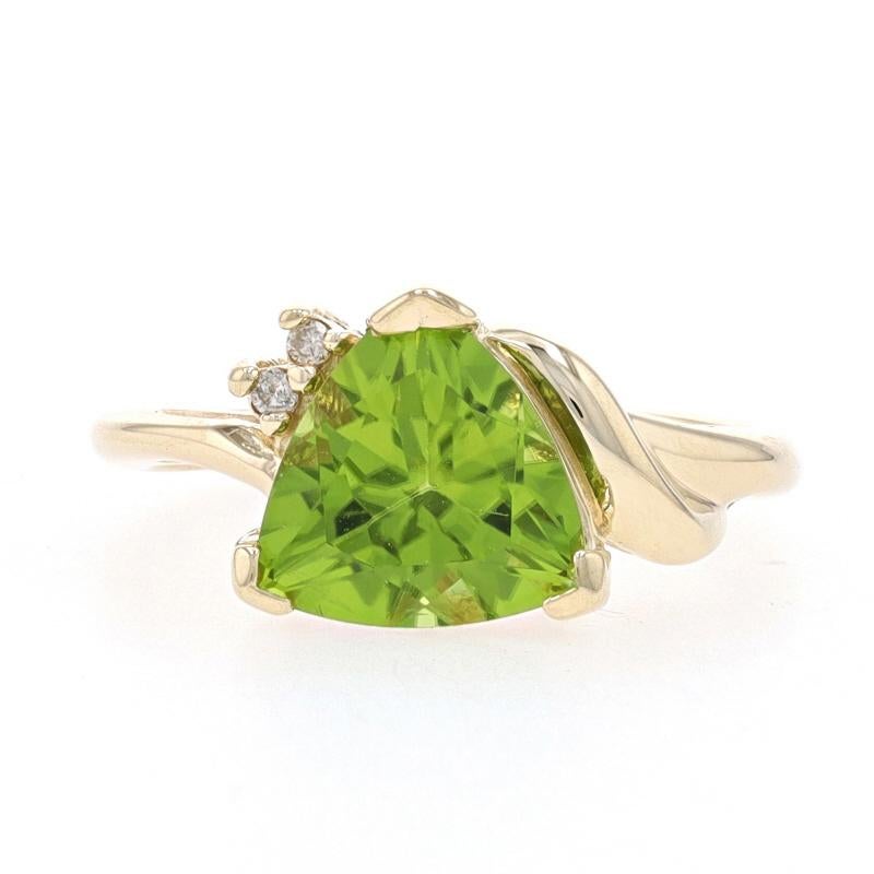 Size: 4
Sizing Fee: Up 2 sizes for $35

Metal Content: 14k Yellow Gold

Stone Information

Natural Peridot
Carat(s): 1.55ct
Cut: Trillion
Color: Green

Natural Diamonds
Cut: Round Brilliant
Stone Note: (two small accents)

Total Carats: