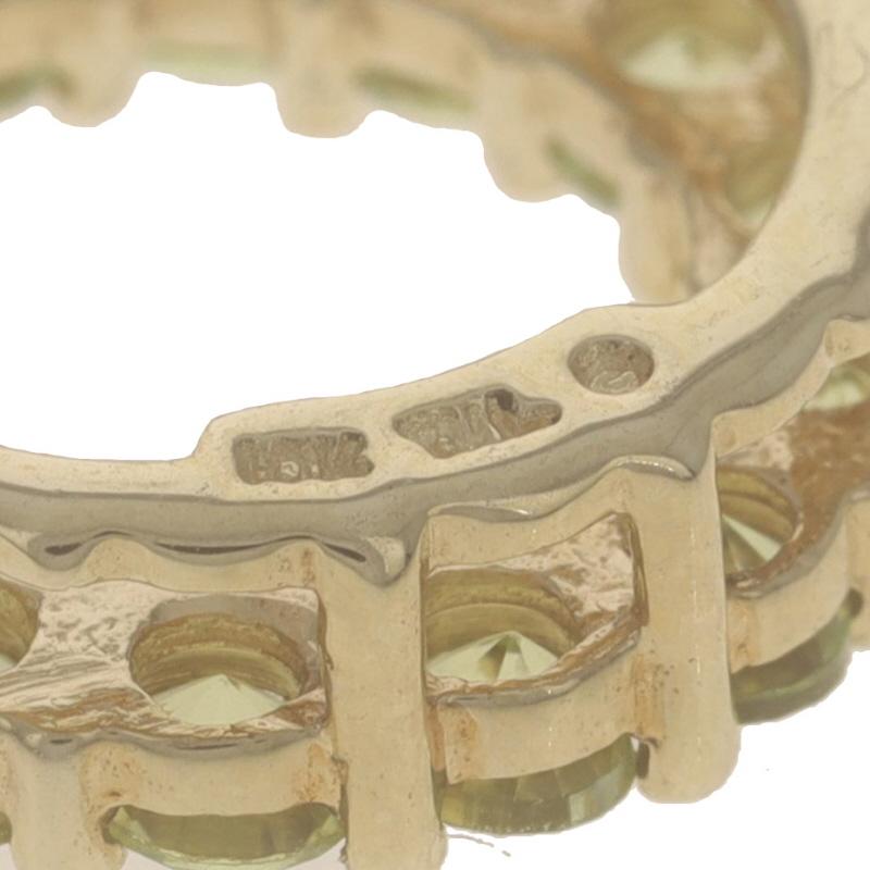 De las mujeres Colgante Eternidad Peridoto Oro Amarillo - 10k Redondo 1.12ctw Love Circle Halo