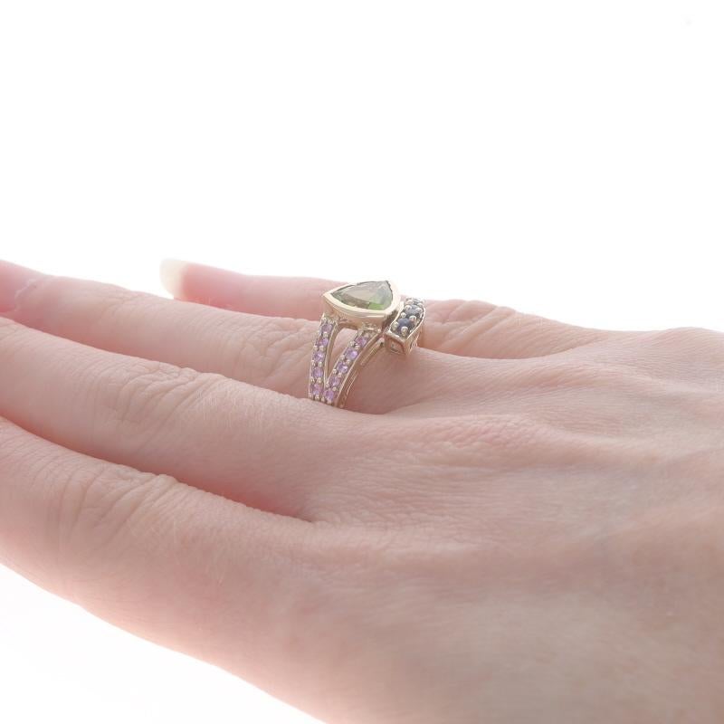 Women's Yellow Gold Peridot & Sapphire Bypass Ring - 10k Trillion 2.14ctw For Sale