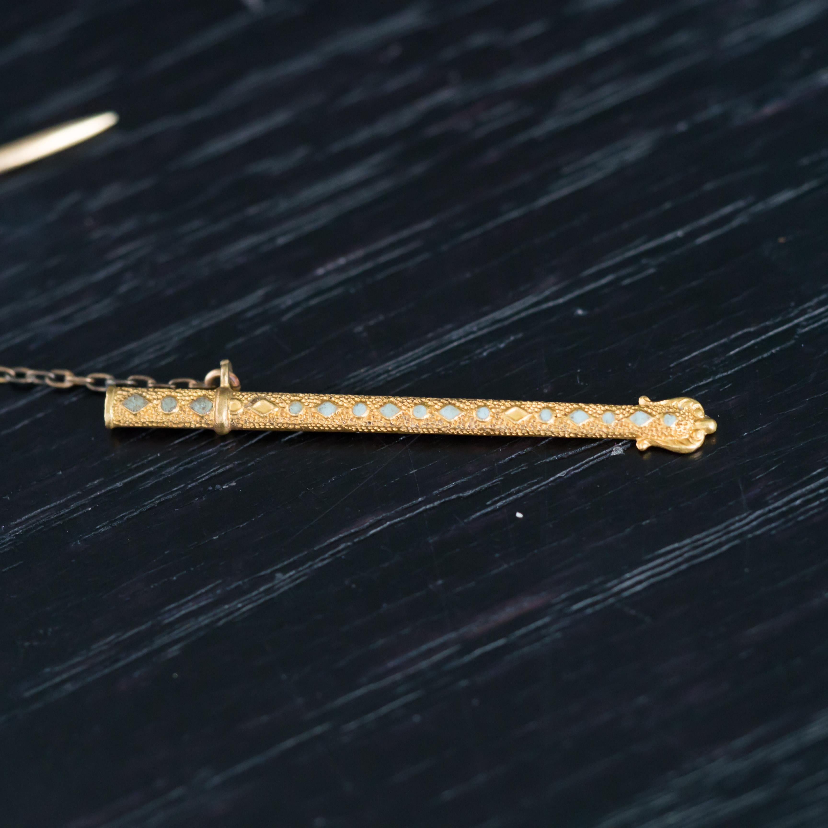 Edwardian Yellow Gold Pin For Sale