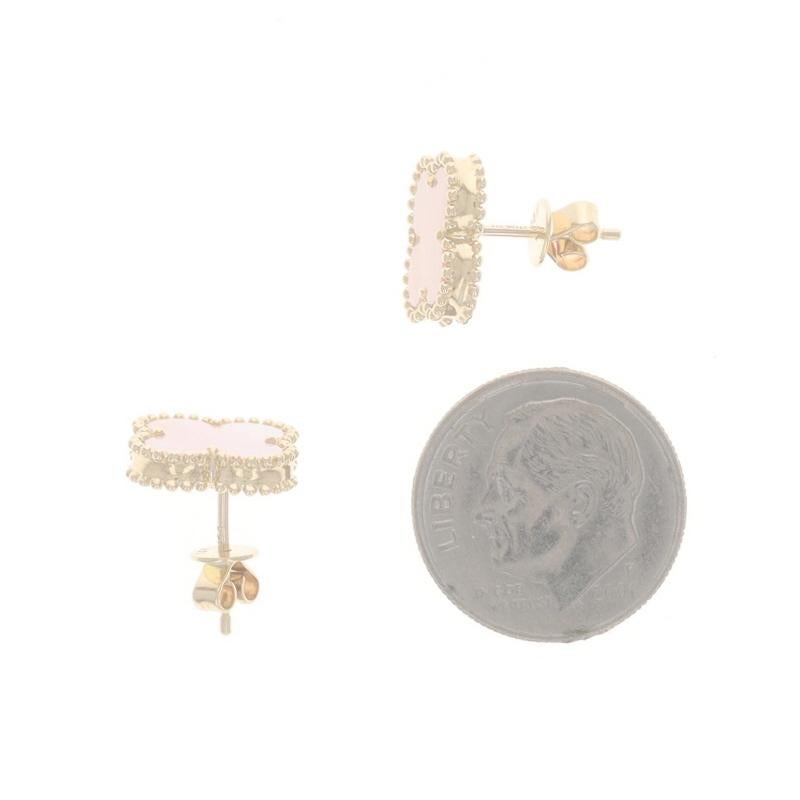 Yellow Gold Pink Mother of Pearl Quatrefoil Stud Earrings - 14k Flowers Pierced In New Condition For Sale In Greensboro, NC
