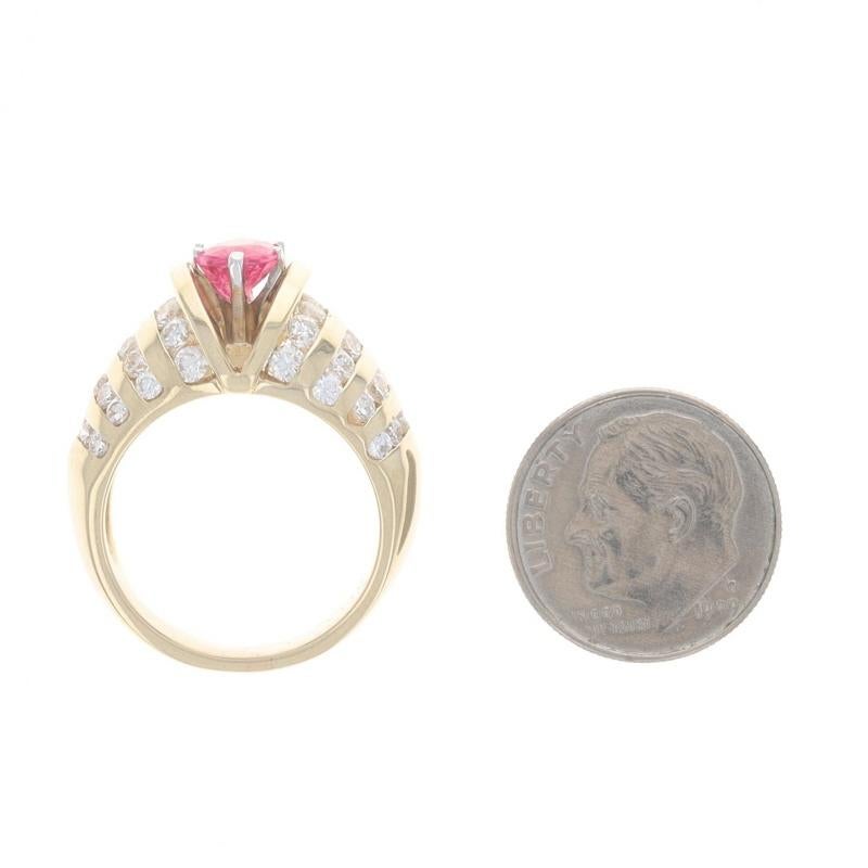 Bague en or jaune avec spinelle rose Diamond - 14k Oval 2.45ctw en vente 1