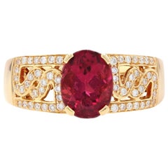 Yellow Gold Pink Tourmaline and Diamond Ring, 18 Karat Oval Cut 1.89 Carat