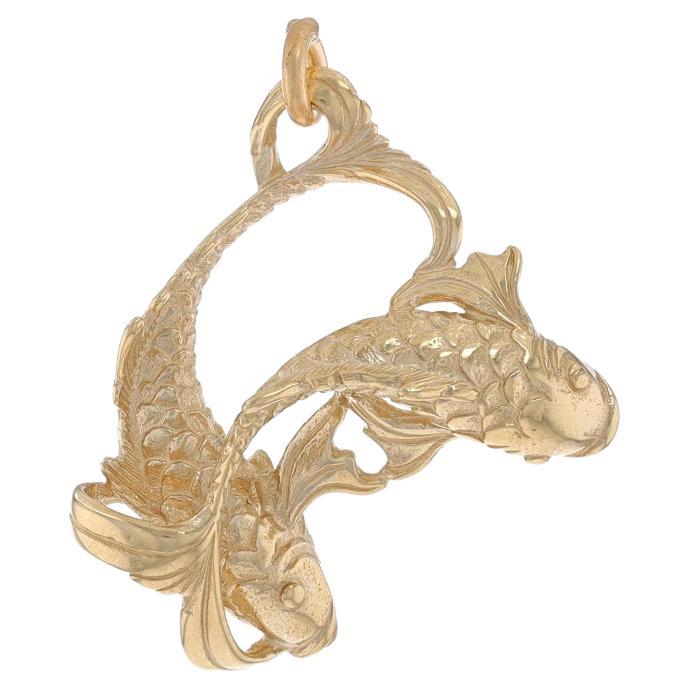 Yellow Gold Pisces Fish Pendant - 14k Aquatic Life Zodiac For Sale