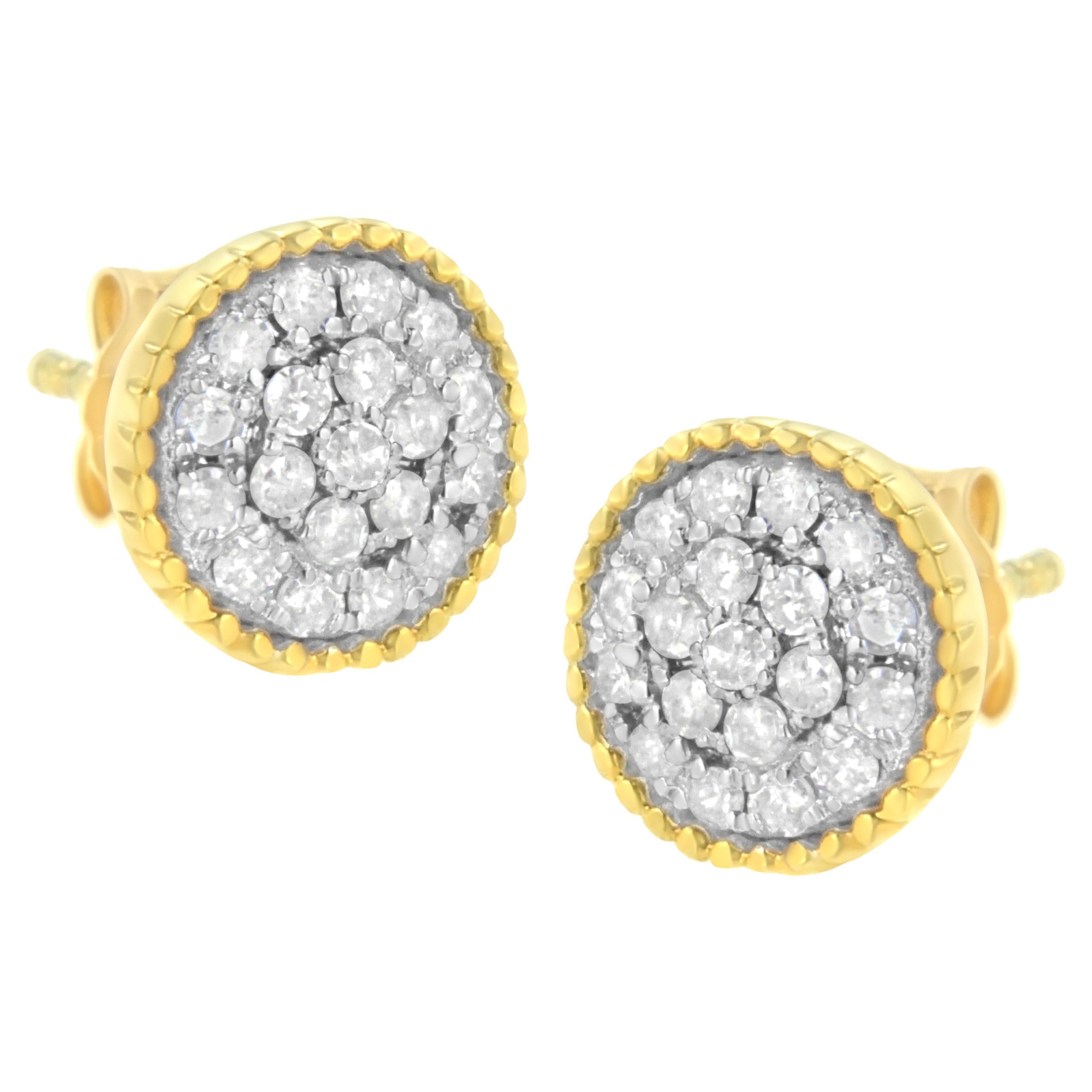 Clous d'oreilles en or jaune plaqué argent sterling avec diamants de 1/2 carat