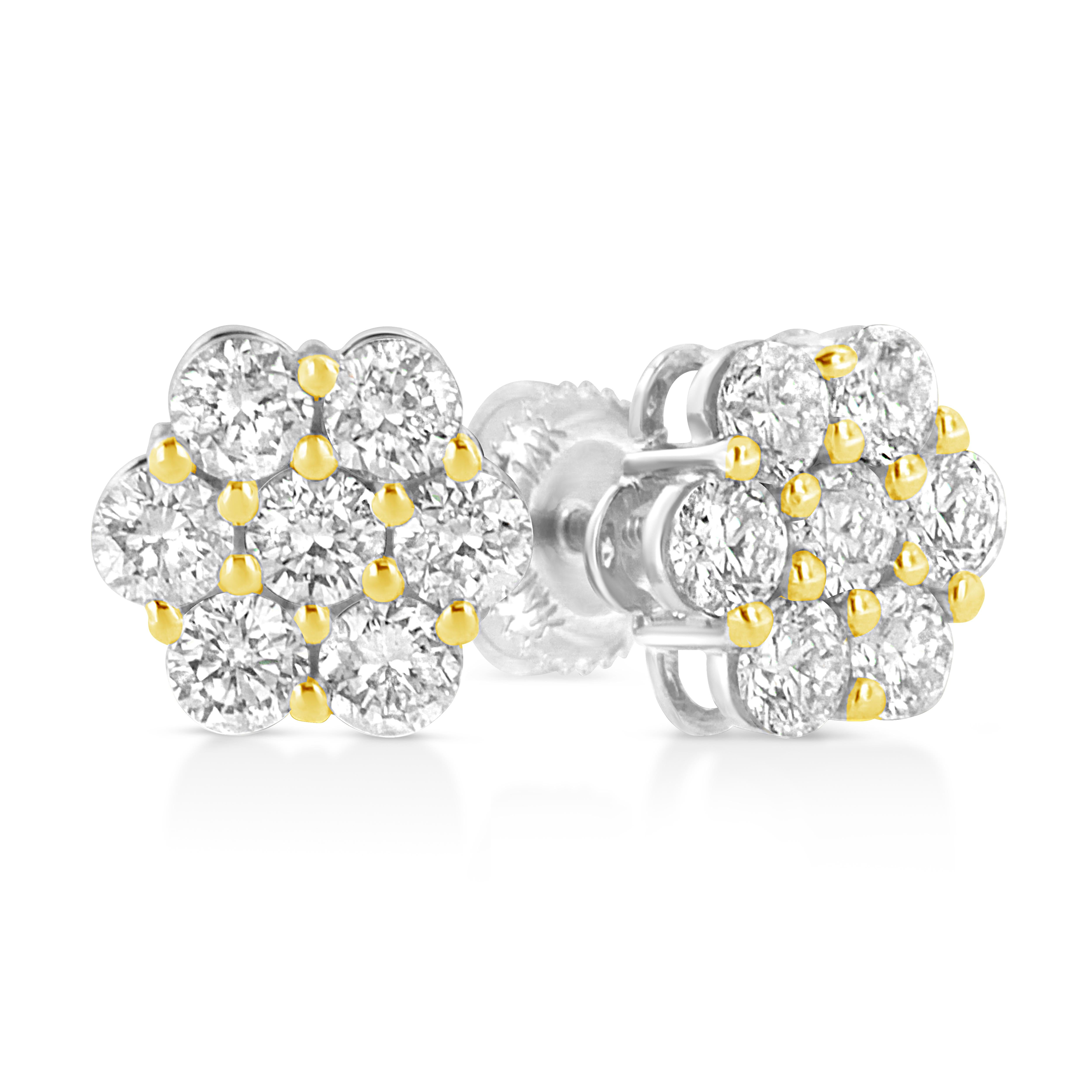 Yellow Gold Plated Sterling Silver 1/4 Carat Diamond Floral Cluster Stud Earring In New Condition For Sale In New York, NY