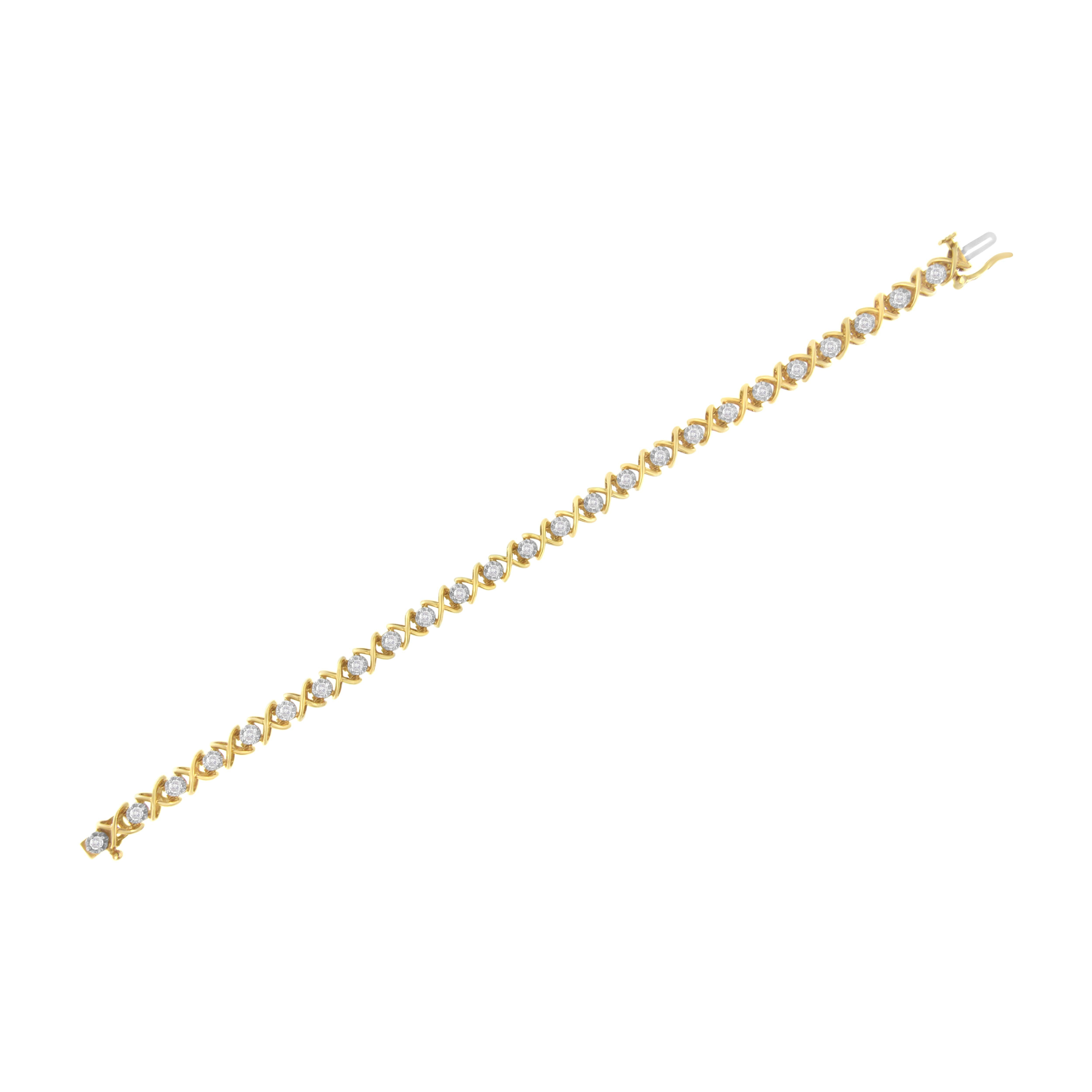 Contemporary Yellow Gold Plated Sterling Silver 1.0 Carat Diamond Link Bracelet For Sale